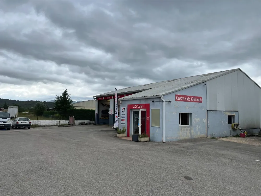 Garage à Vallon-Pont-d'Arc
